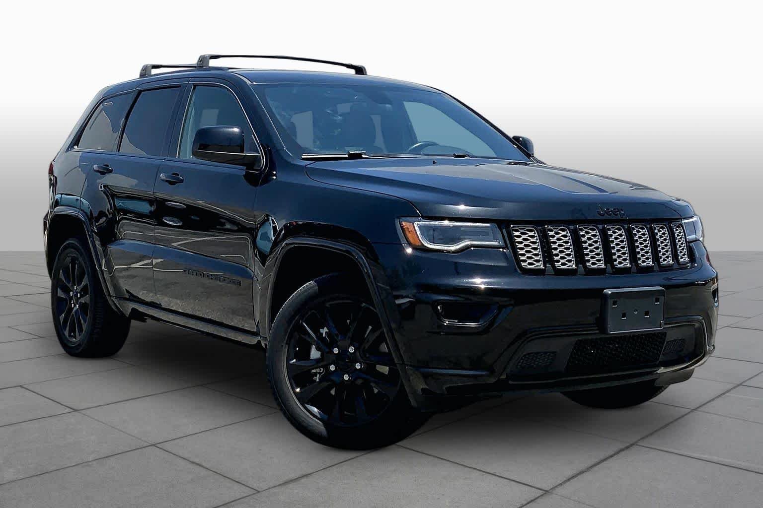Pre-Owned 2021 Jeep Grand Cherokee Laredo X