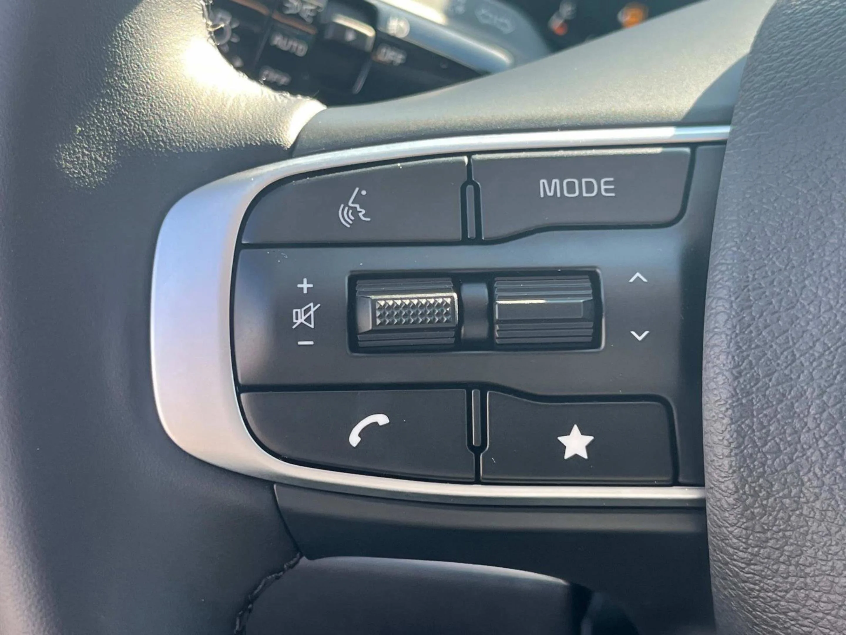 2025 Kia Sportage SX Prestige - Photo 30
