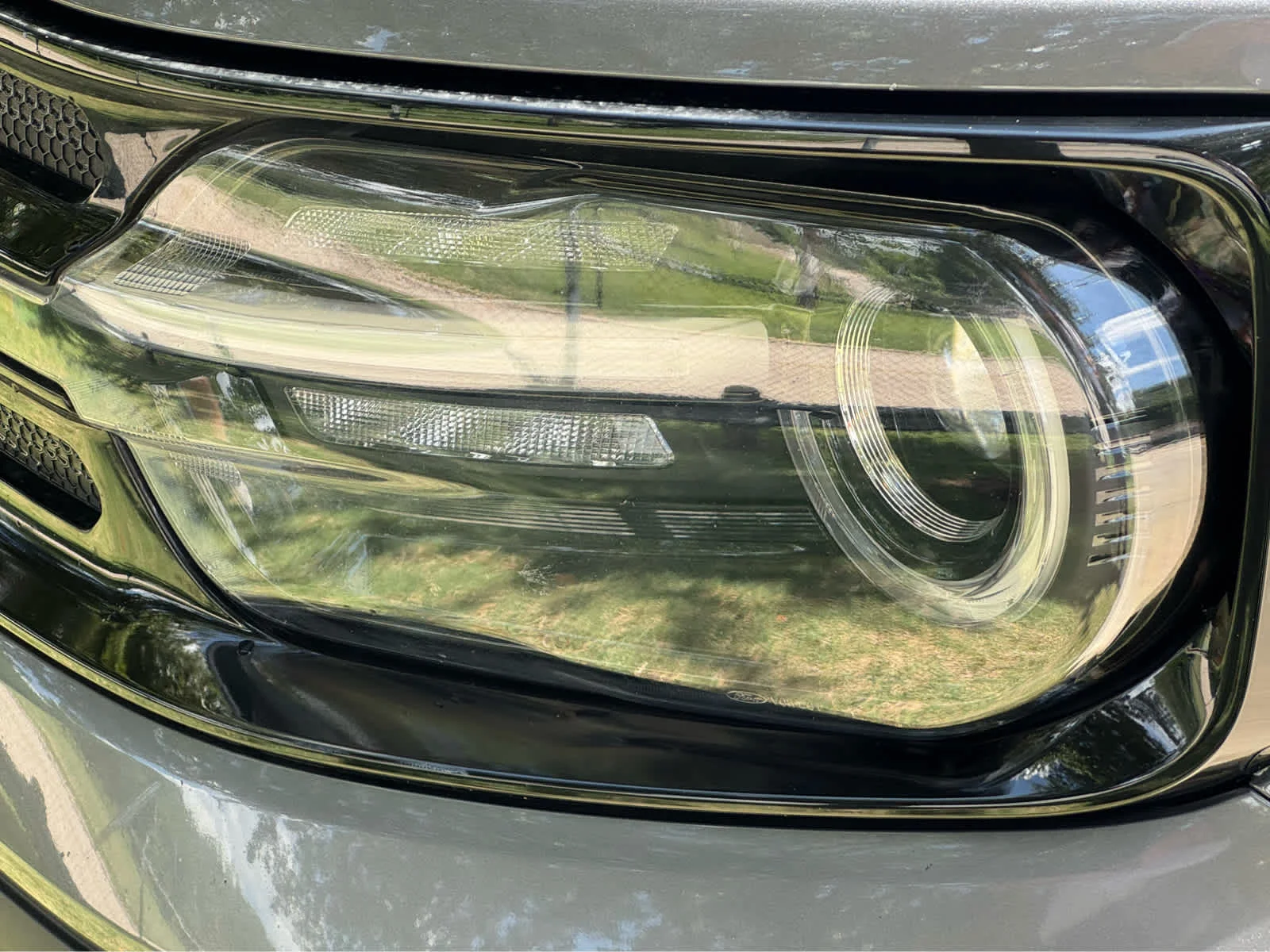 Used 2022 Carbonized Gray Metallic Ford Outer Banks image 9