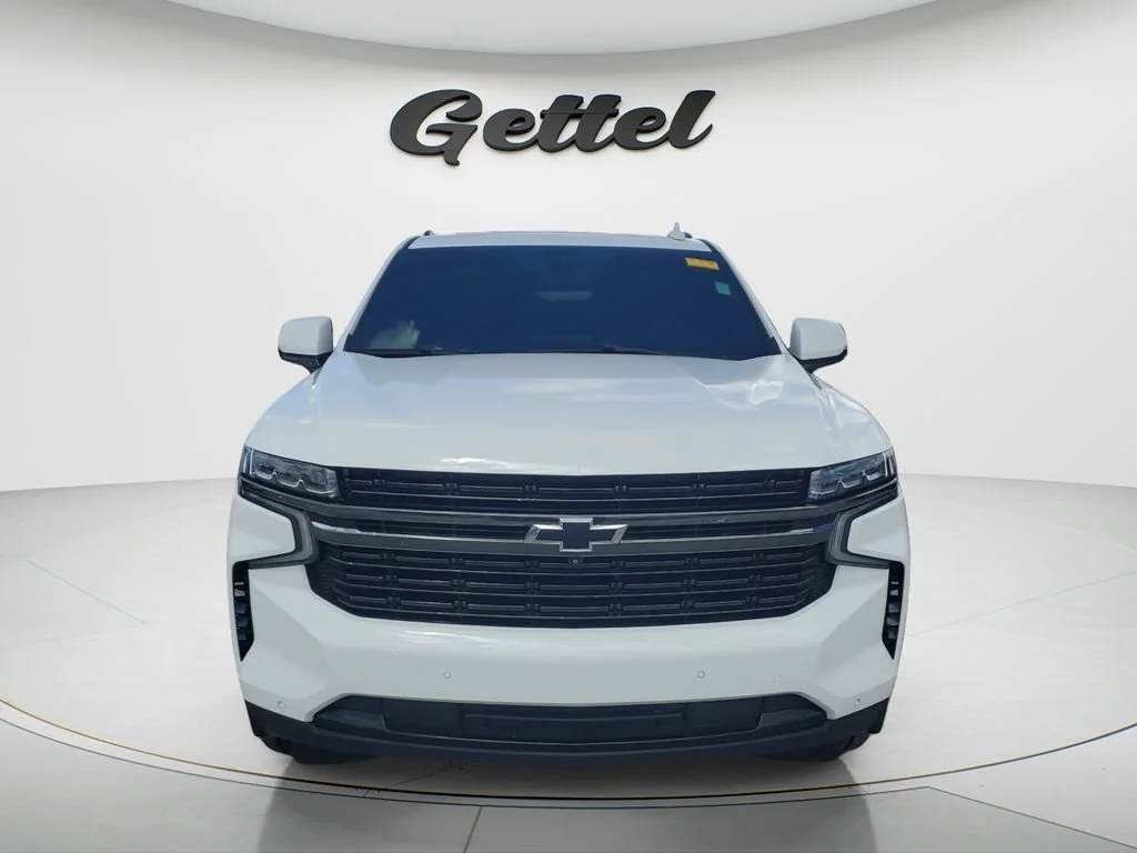 Used 2021 SUMMIT WHITE Chevrolet RST image 2