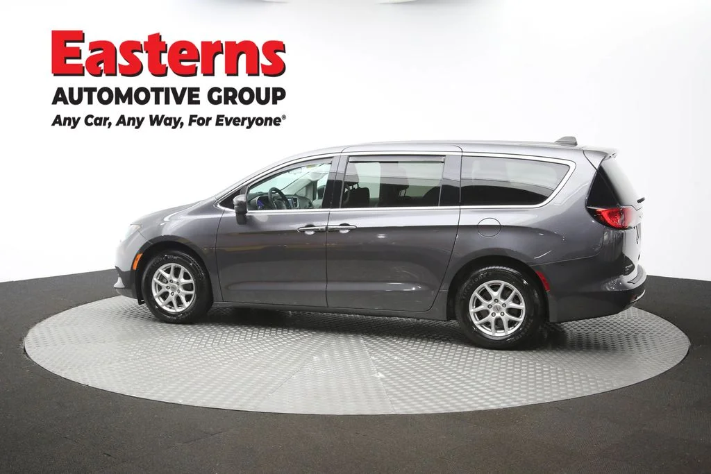 Used 2022 Gray Chrysler LX image 61