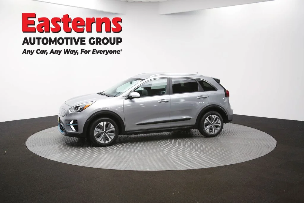 Used 2022 Gray Kia EX image 56