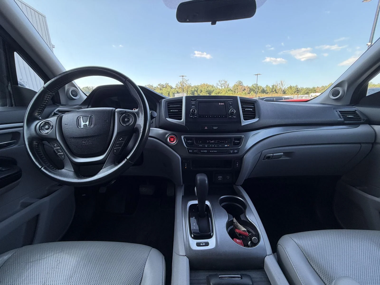 Used 2019 Forest Mist Metallic Honda RTL image 7