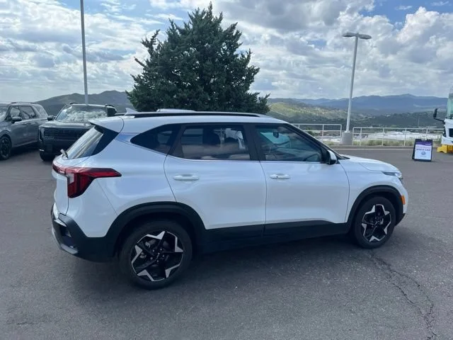 Certified Used 2024 Snow White Pearl Kia EX image 7