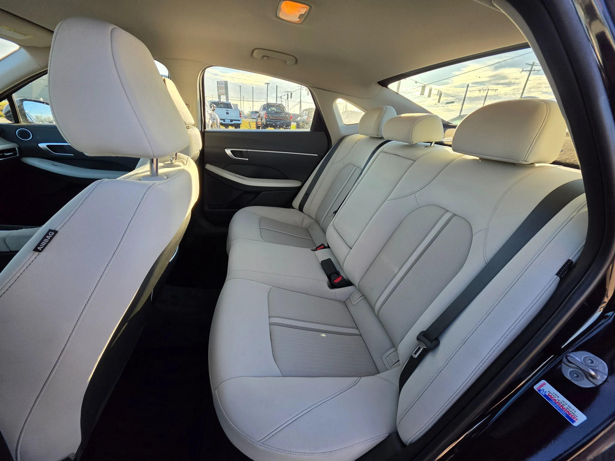 Used 2024 Carbon Blue Hyundai SEL image 14