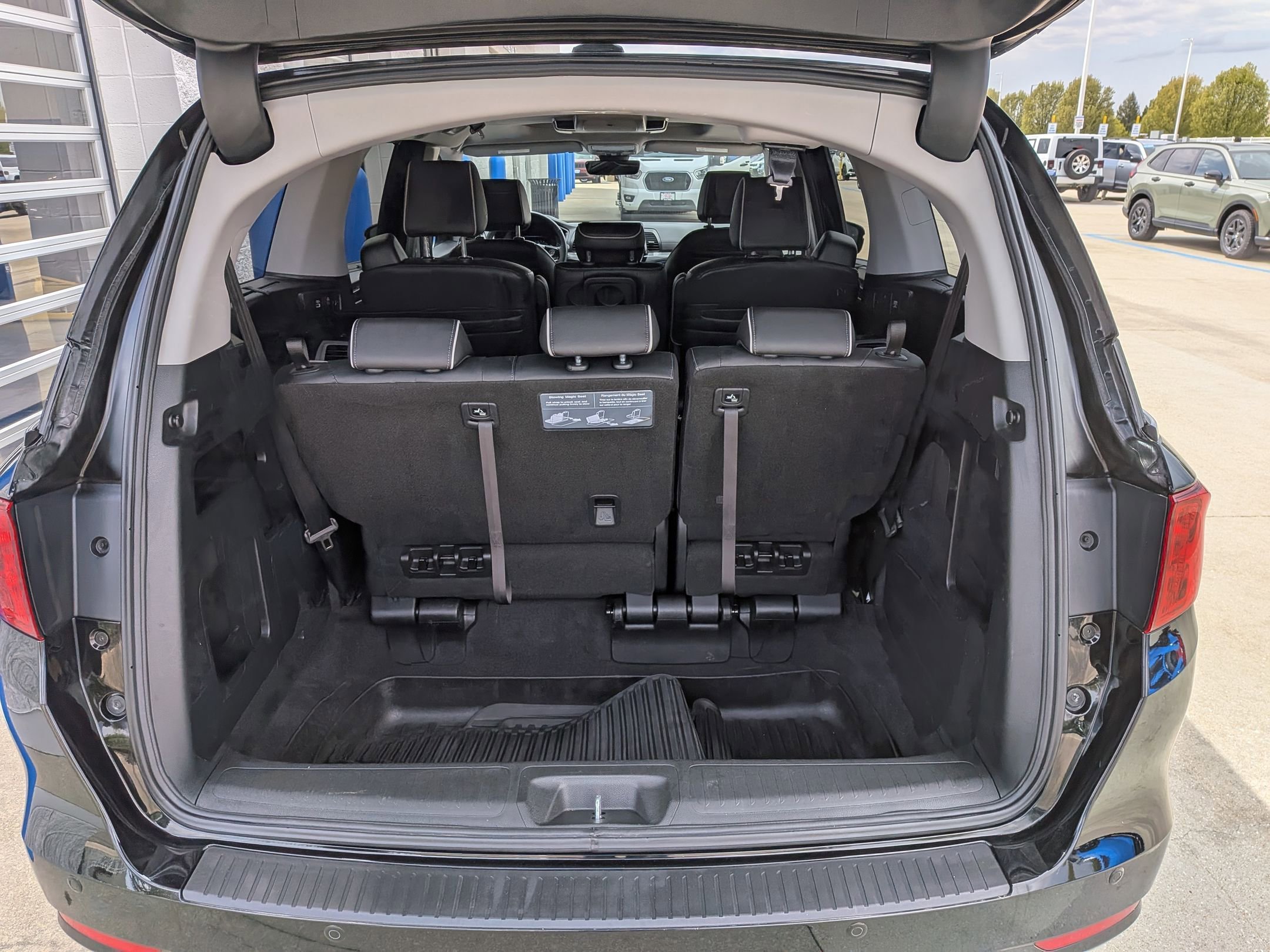 2023 Honda Odyssey Elite - Photo 29