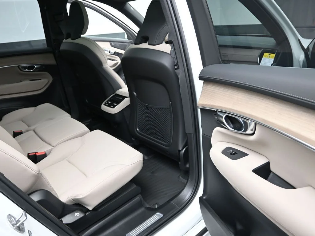 Used 2026 Crystal White Volvo Plus image 19