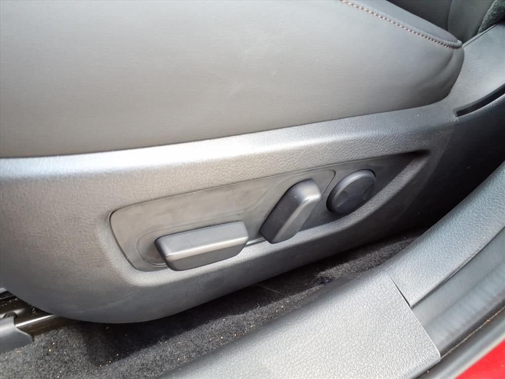 2025 Mazda CX-30 Premium - Photo 14