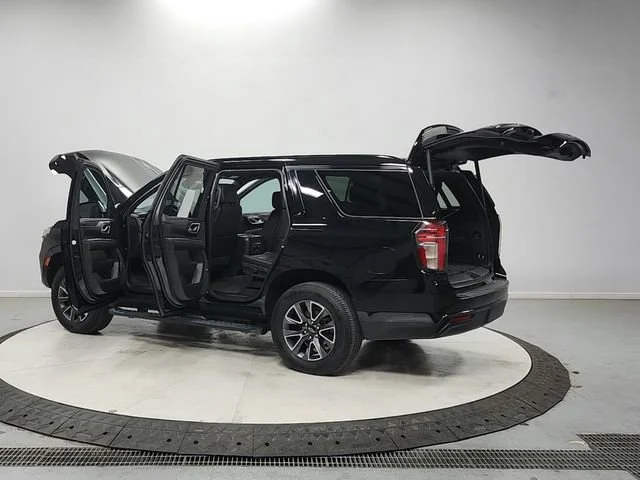 2021 Chevrolet Tahoe Z71 - Photo 13