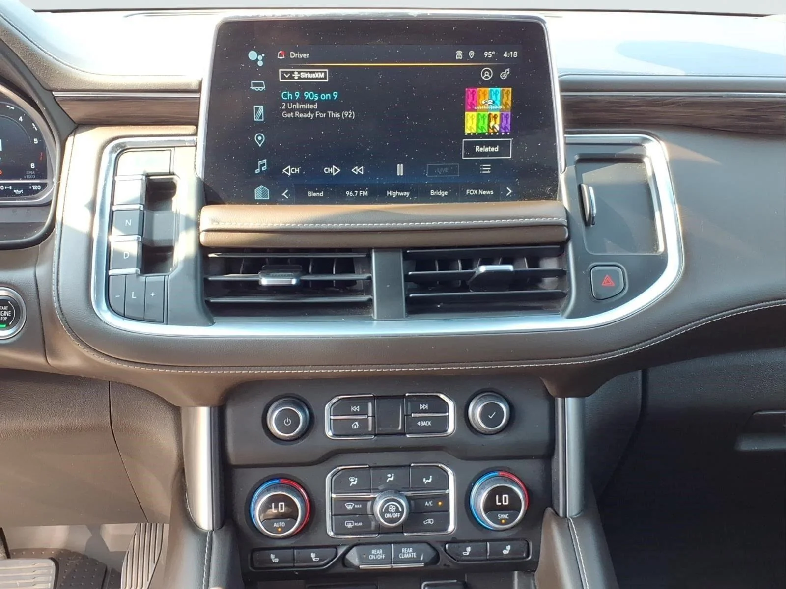 Used 2022 Summit White Chevrolet LT image 16
