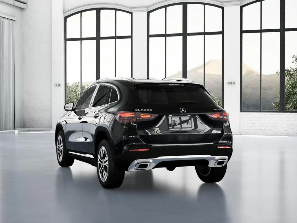 New 2026 Black Mercedes-Benz GLA 250 image 27