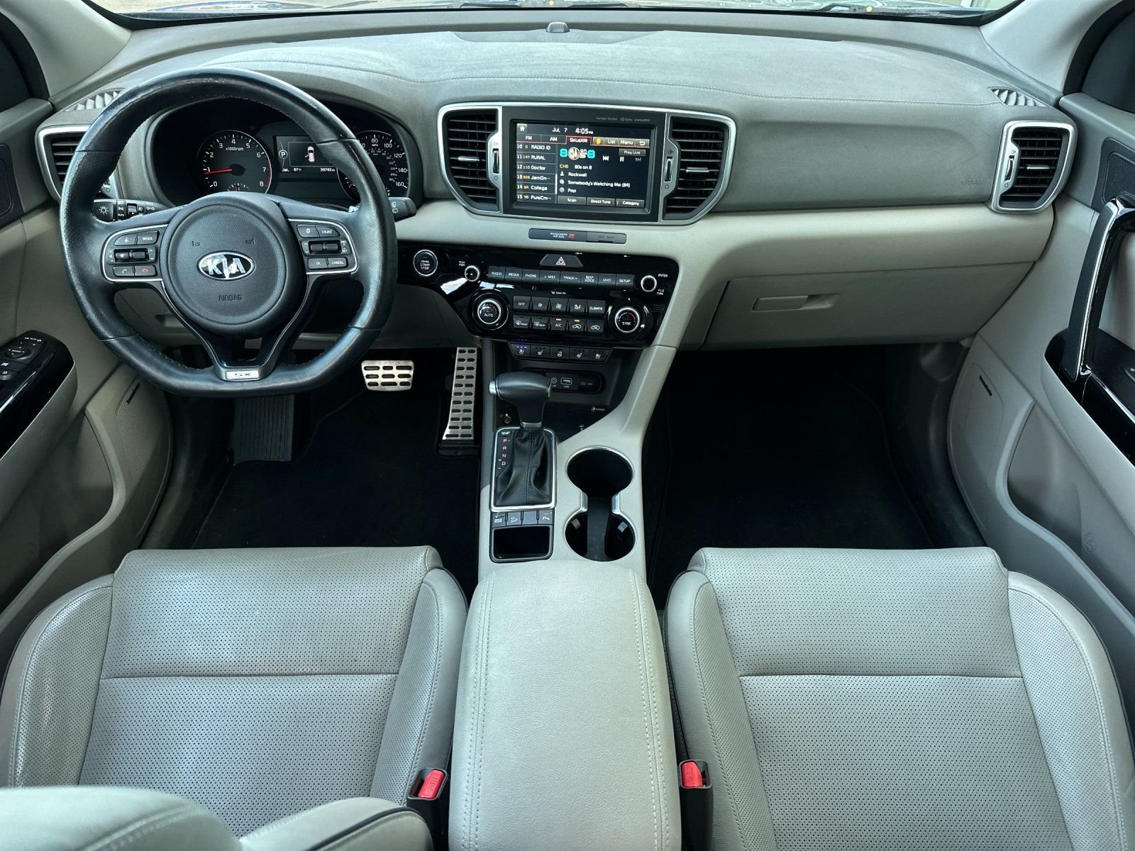 Used 2017 Pacific Blue Kia SX image 12