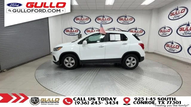 Certified Used 2017 Summit White Chevrolet LT image 5