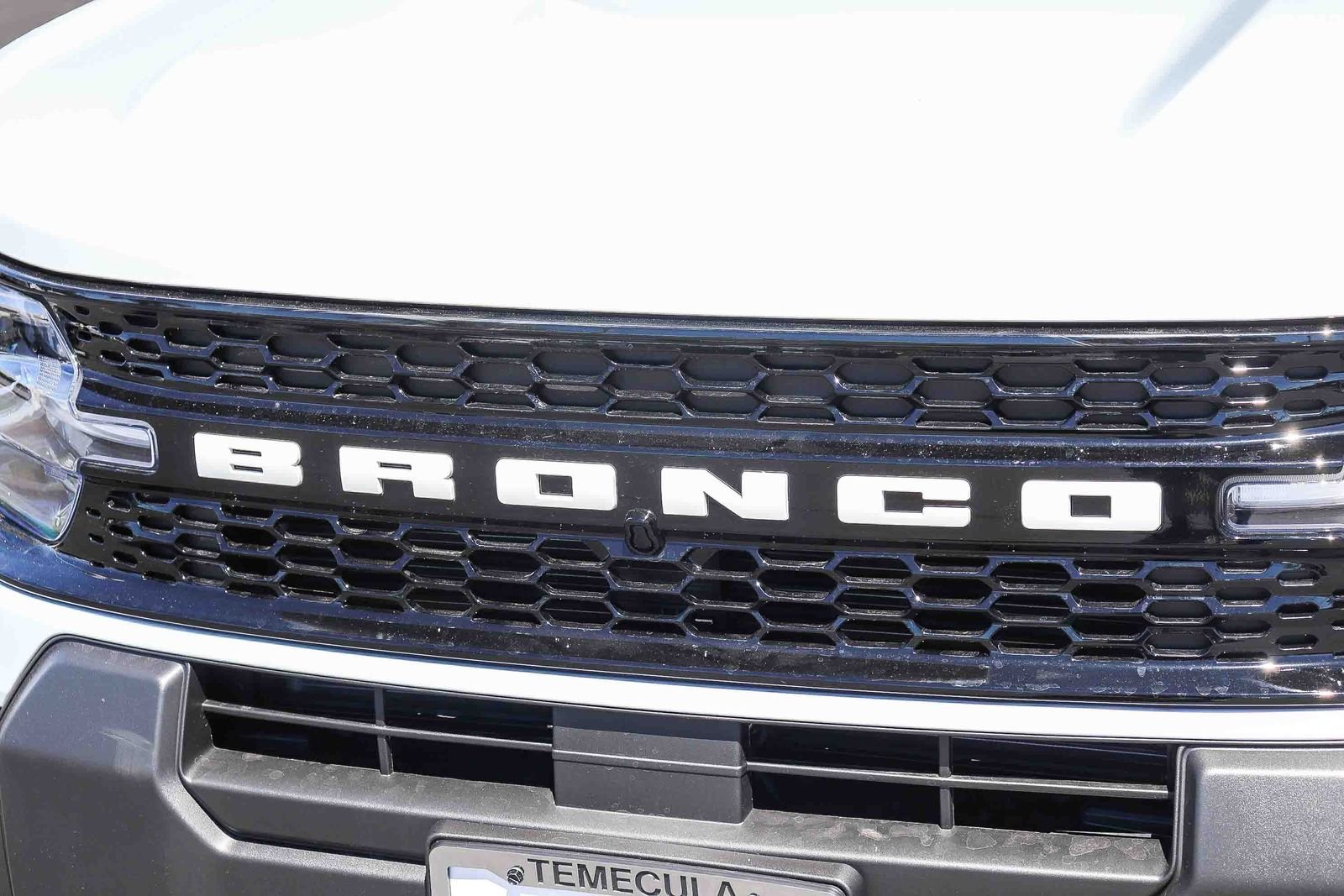 New 2026 Space White Metallic Ford Outer Banks® image 11