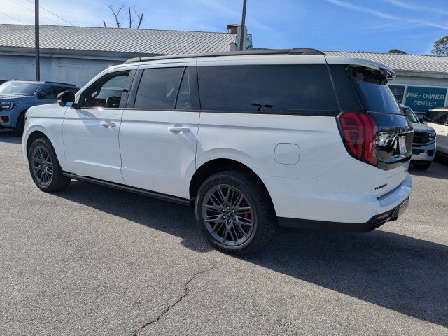 New 2025 Star White Metallic Tri-Coat Ford Platinum® MAX image 6