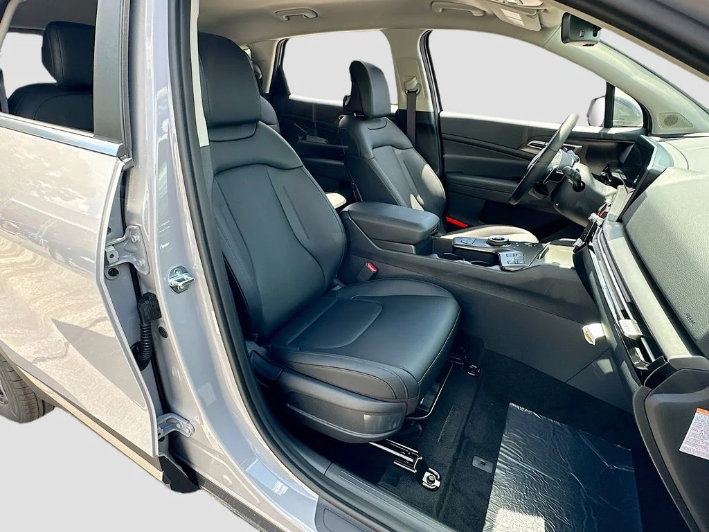New 2026 Wolf Gray Kia EX image 26