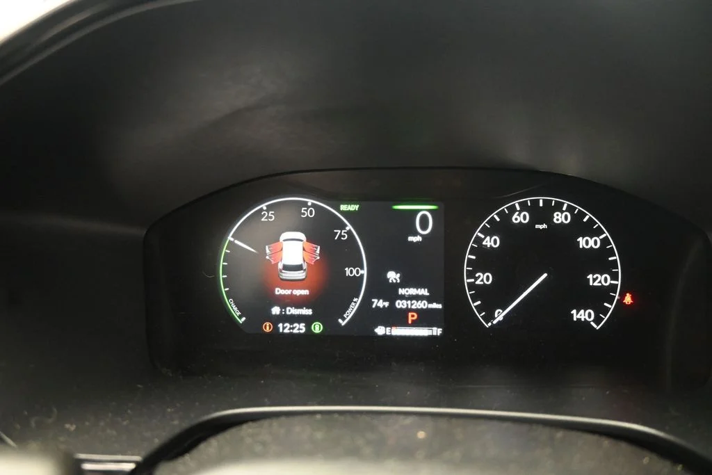 Used 2024  Honda Sport image 19