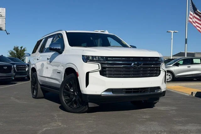 Used 2023 Summit White Chevrolet Premier image 1