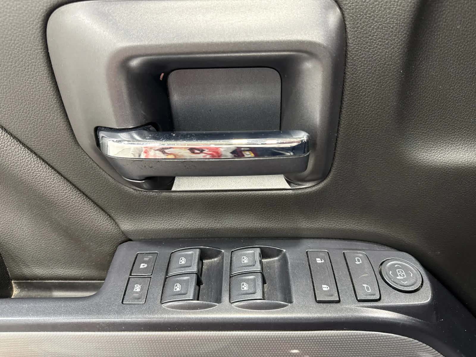 Used 2019 CAJUN RED TINTCOAT Chevrolet LT image 15