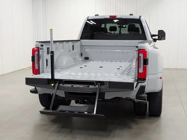 New 2026 Avalanche Ford F-350® Platinum® image 67