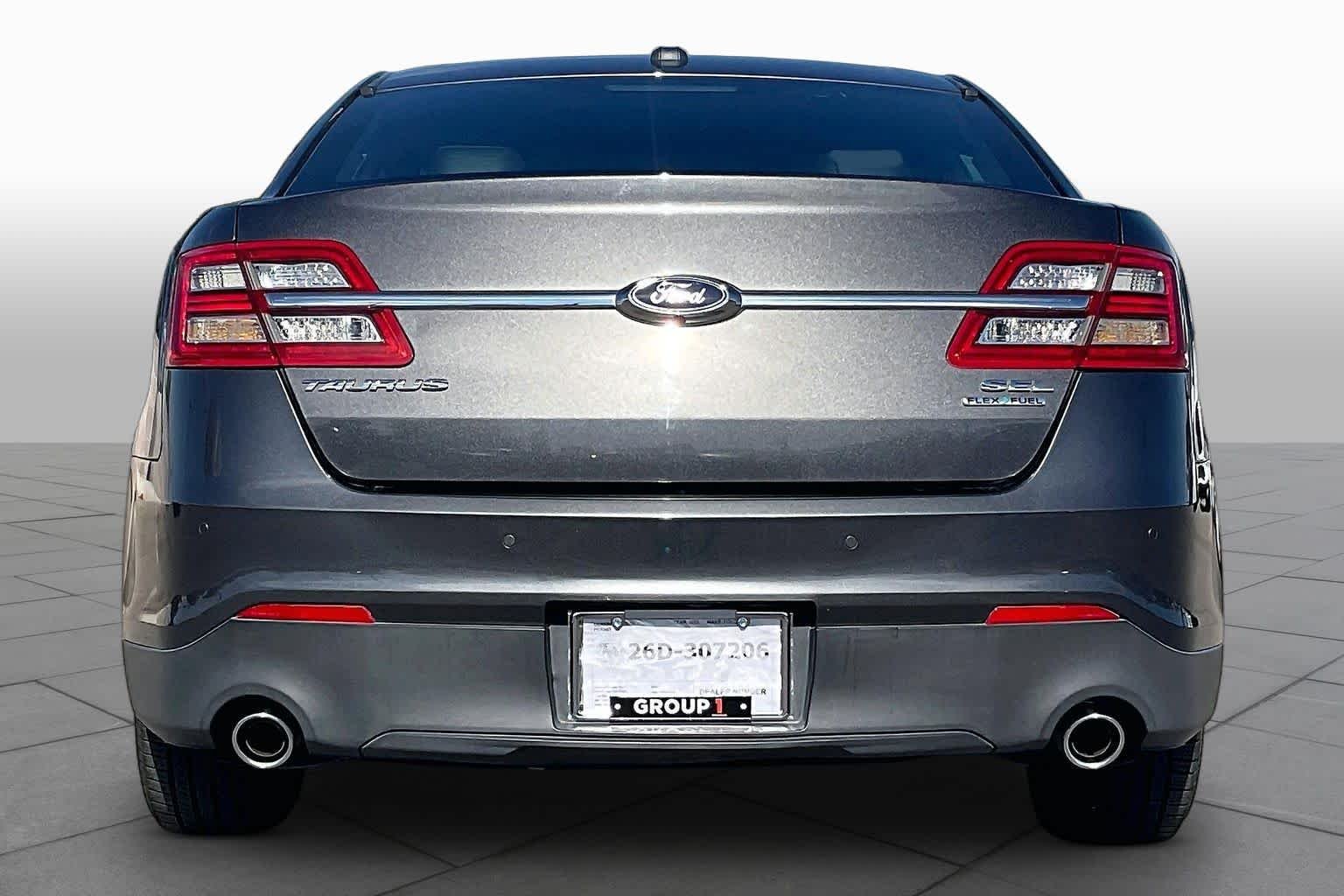 Pre-Owned 2015 Ford Taurus SEL