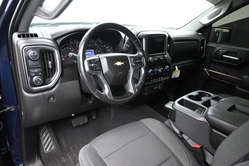 Used 2020 Blue Chevrolet LT image 13