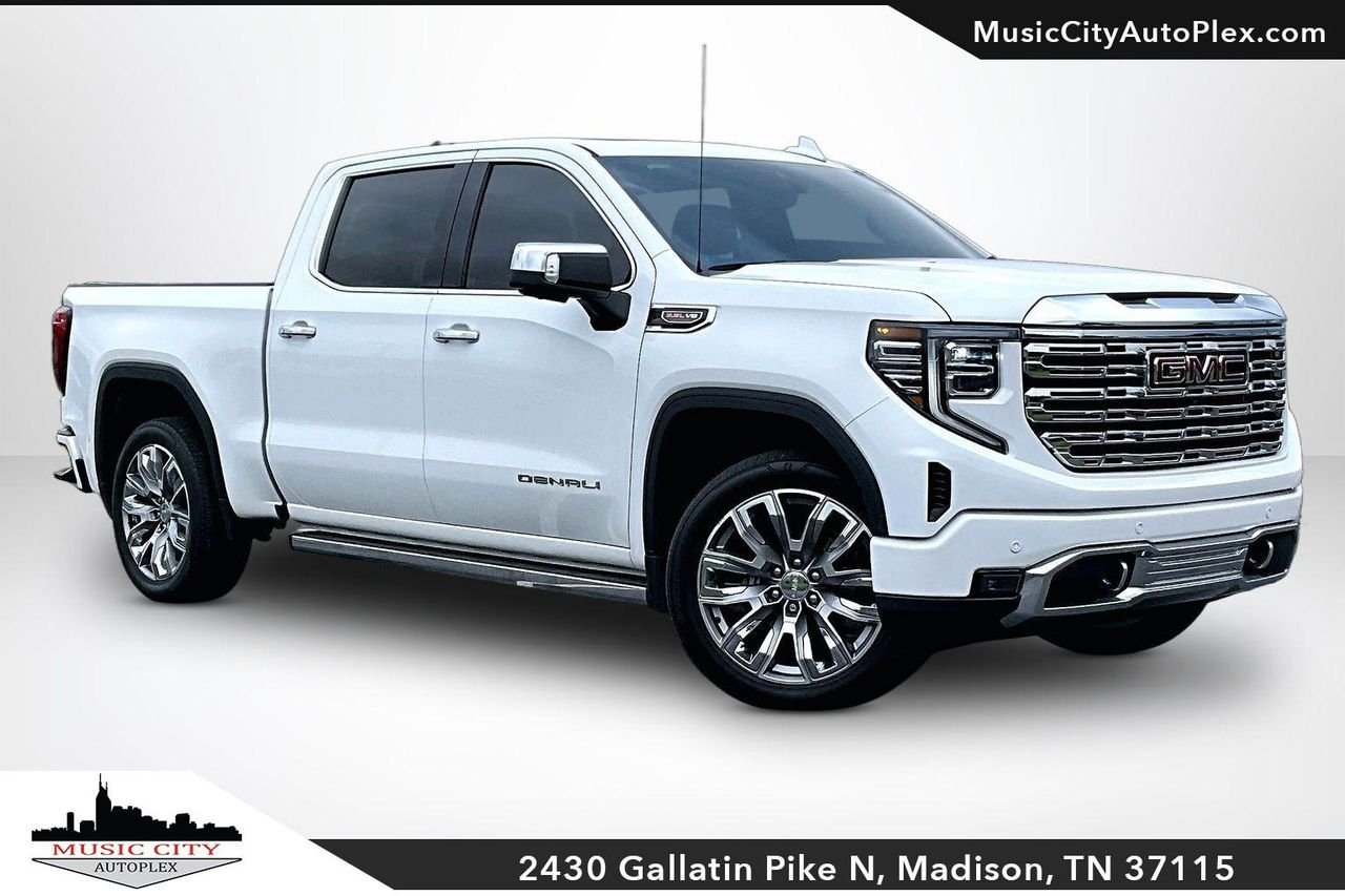 2023 GMC Sierra 4WD Crew Cab Short Box Denali's photo