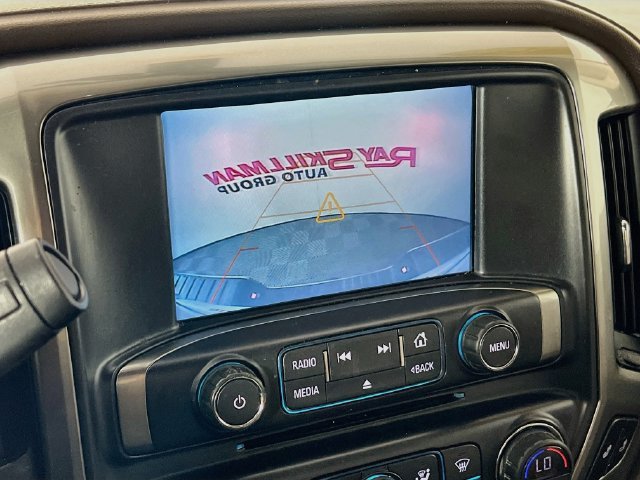 Used 2018 SUMMIT WHITE Chevrolet LTZ image 17