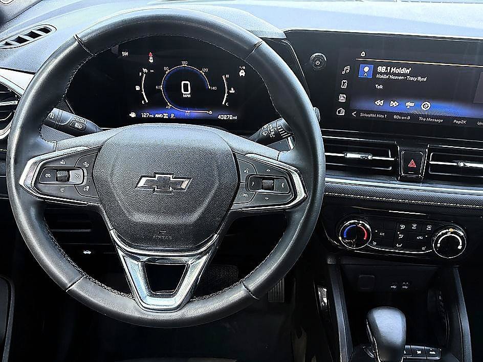 Used 2025 Cacti Green Chevrolet ACTIV image 15