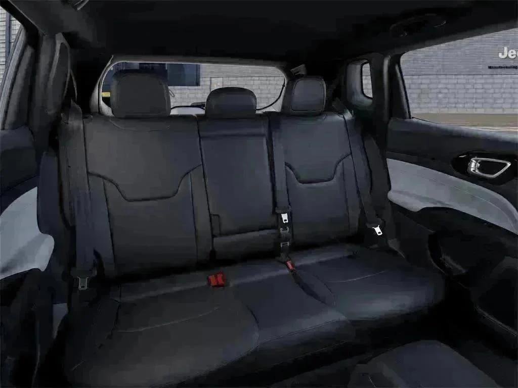 New 2026 Joose Exterior Paint Jeep Limited image 15