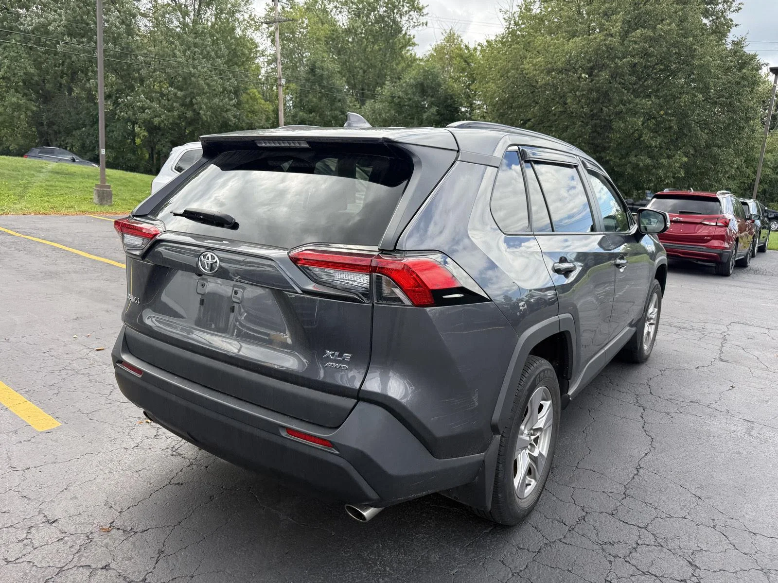 Used 2022 Magnetic Gray Metallic Toyota XLE image 4
