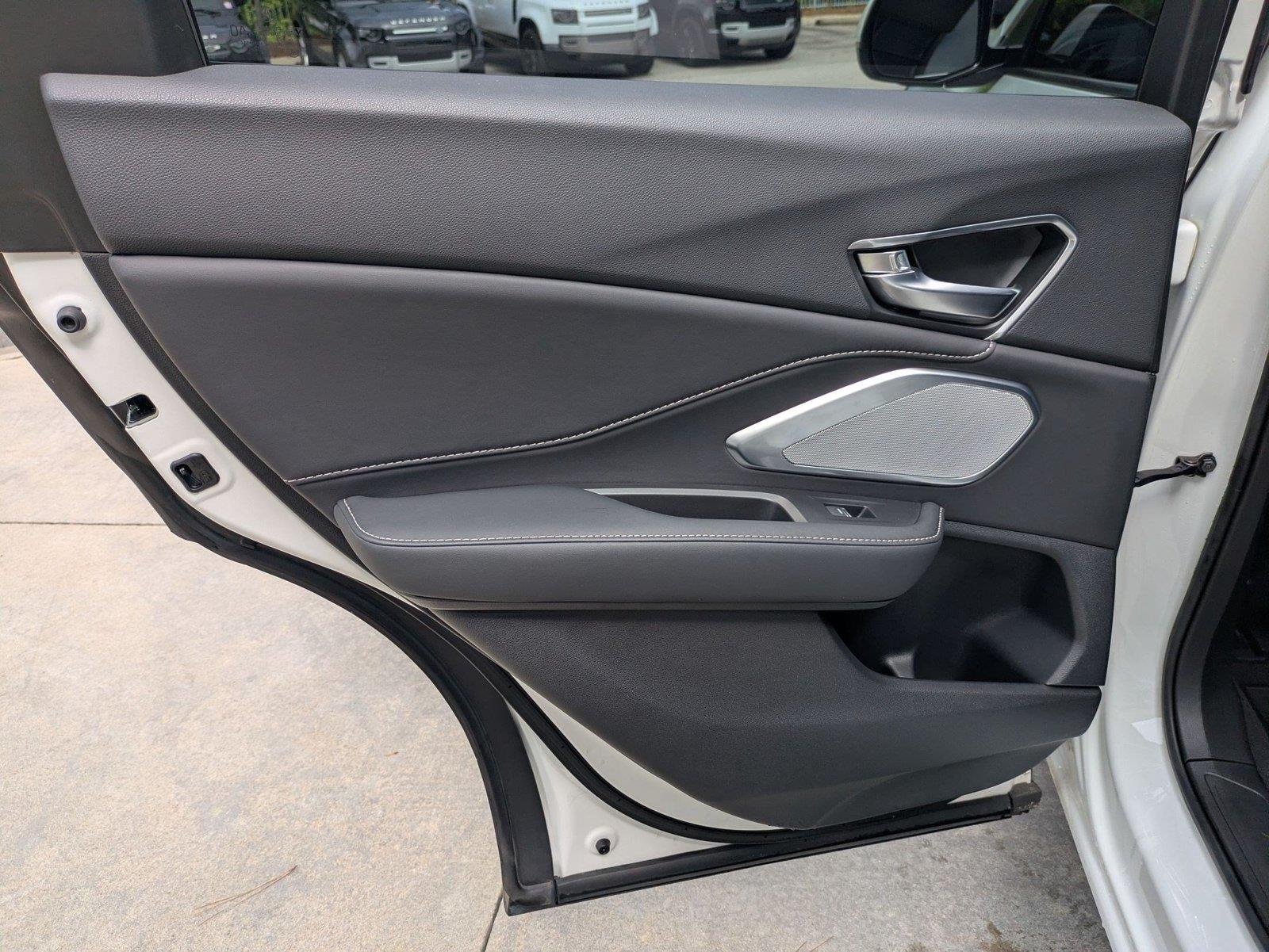 Used 2023 Platinum White Pearl Acura w/Technology Package image 21