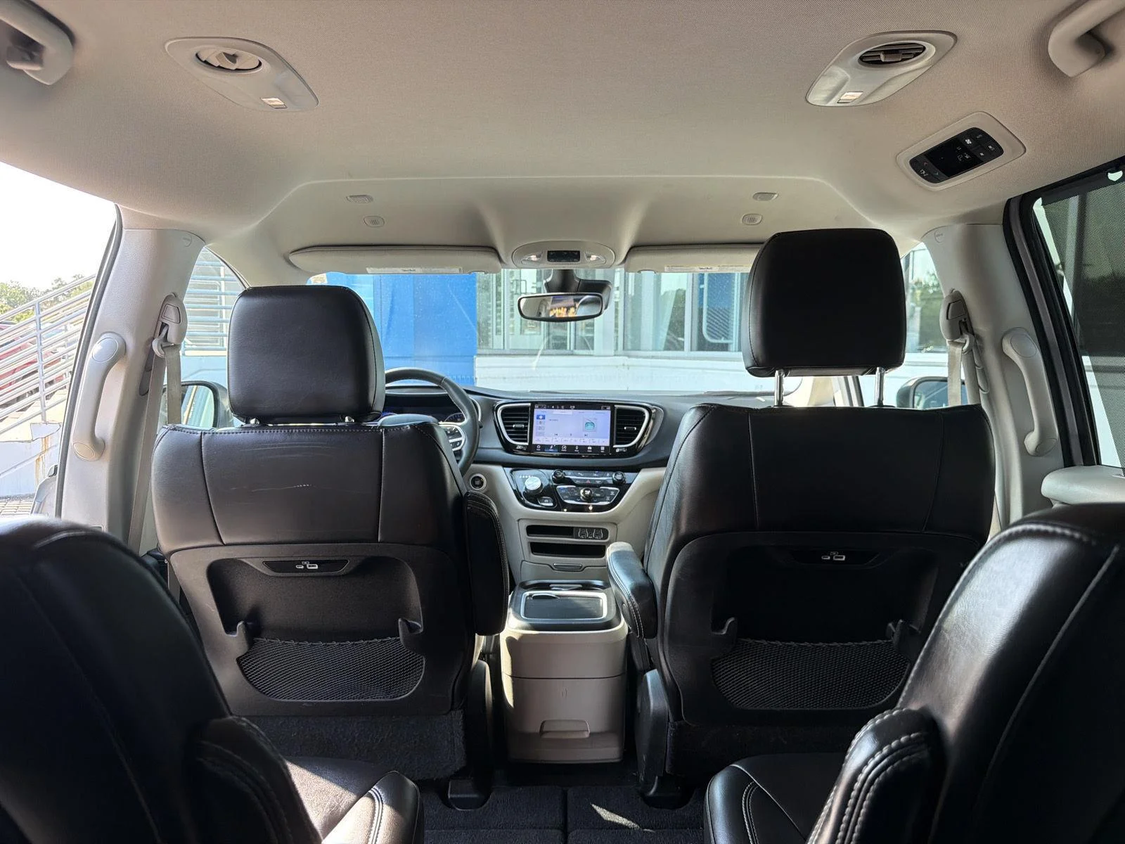 Used 2023 Silver Mist Clearcoat Chrysler Touring L image 43
