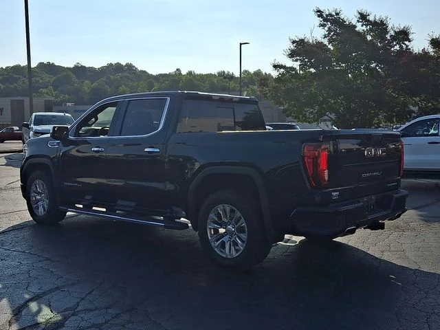 Used 2025 Black GMC Denali image 3