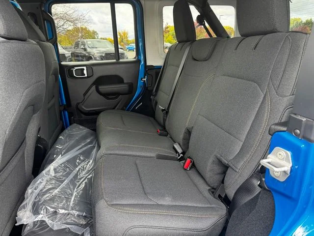 New 2026 Hydro Blue Pearl-Coat Exterior Paint Jeep Sport image 19