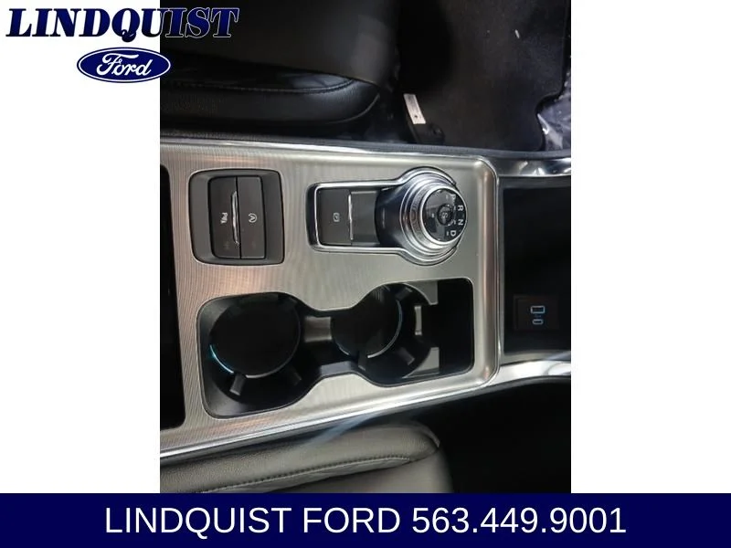 2024 Ford Edge Titanium - Photo 13