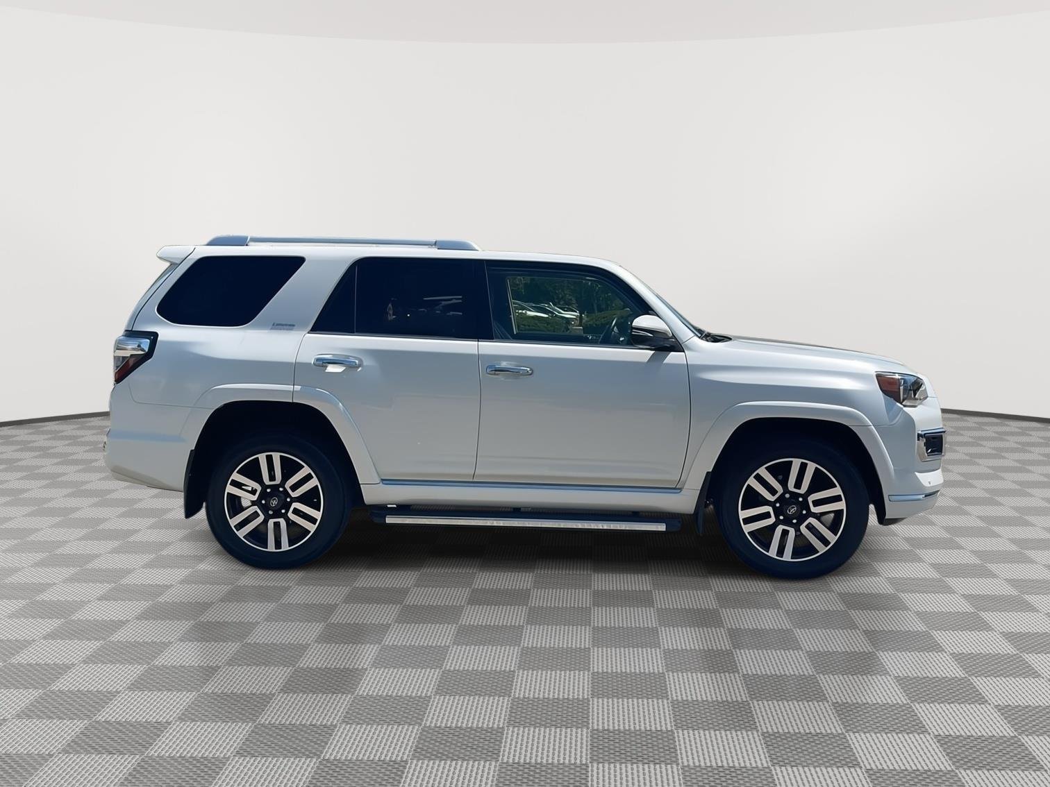 Used 2023 Blizzard Pearl Toyota Limited image 4