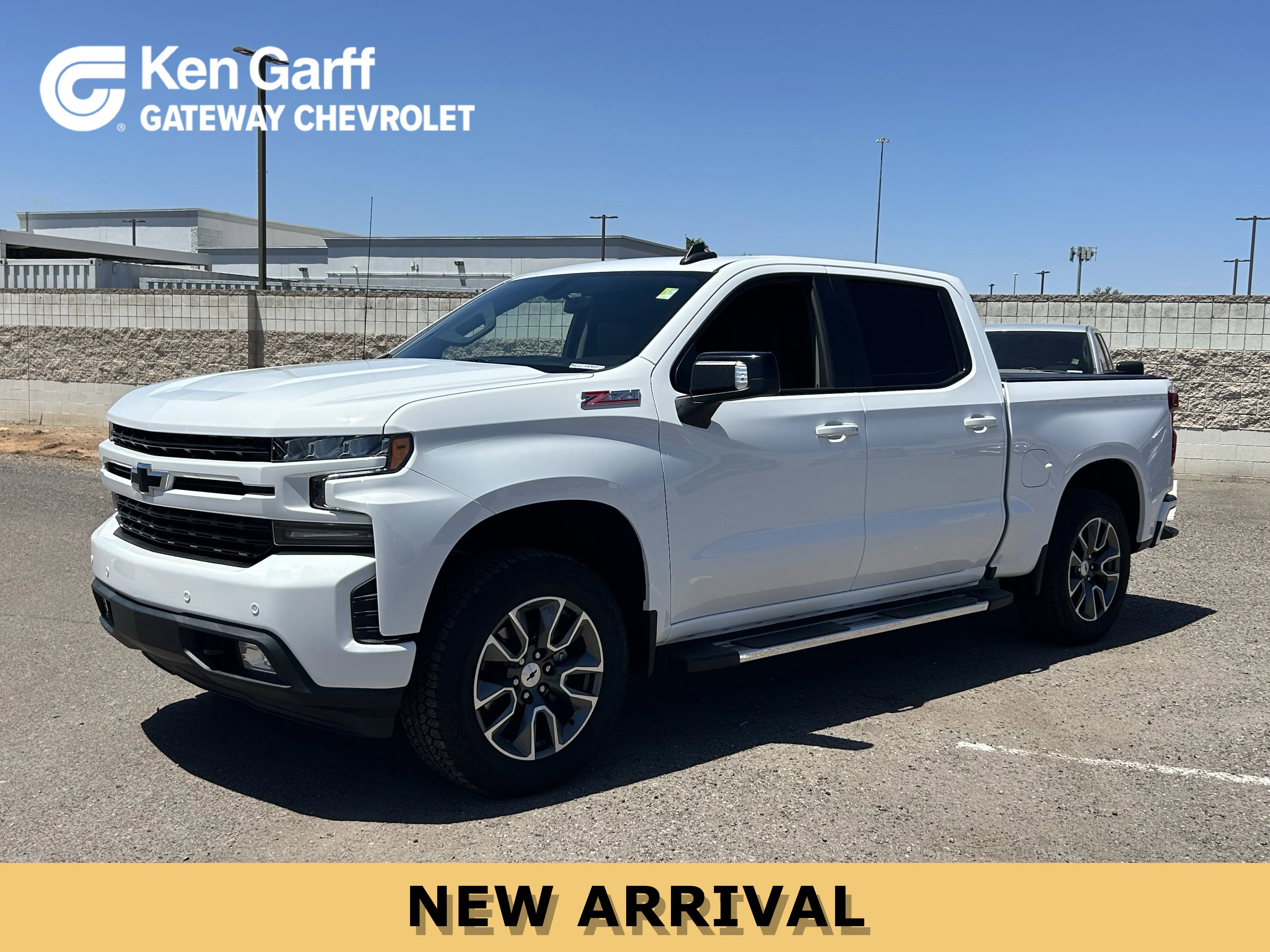 2022 Chevrolet Silverado 1500 RST 4X4 Crew Cab Short Box's photo