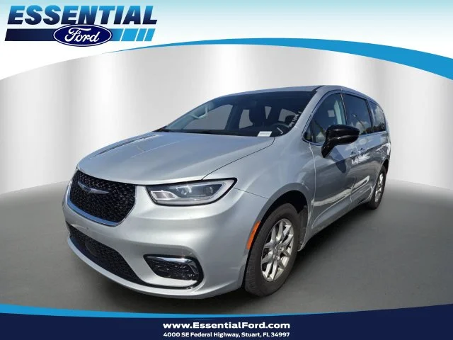 2024 Chrysler Pacifica