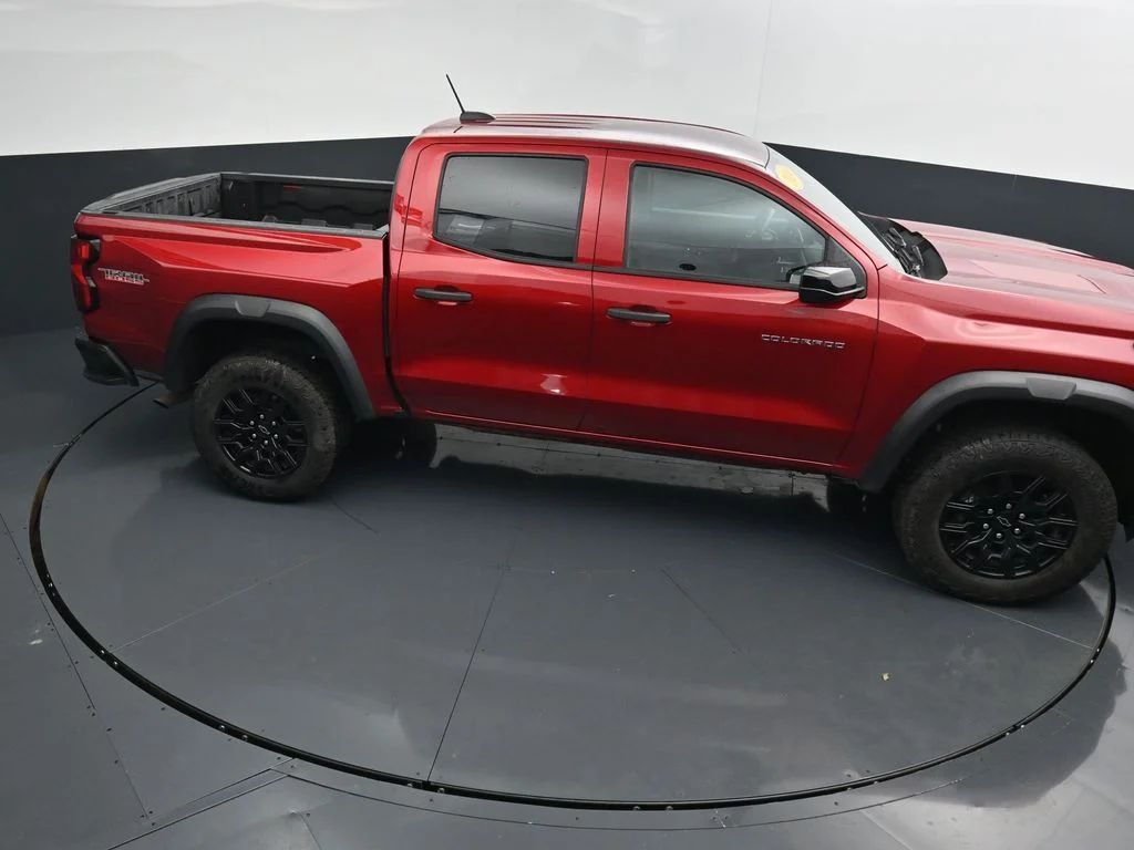 Used 2024 Red Chevrolet Trail Boss image 31