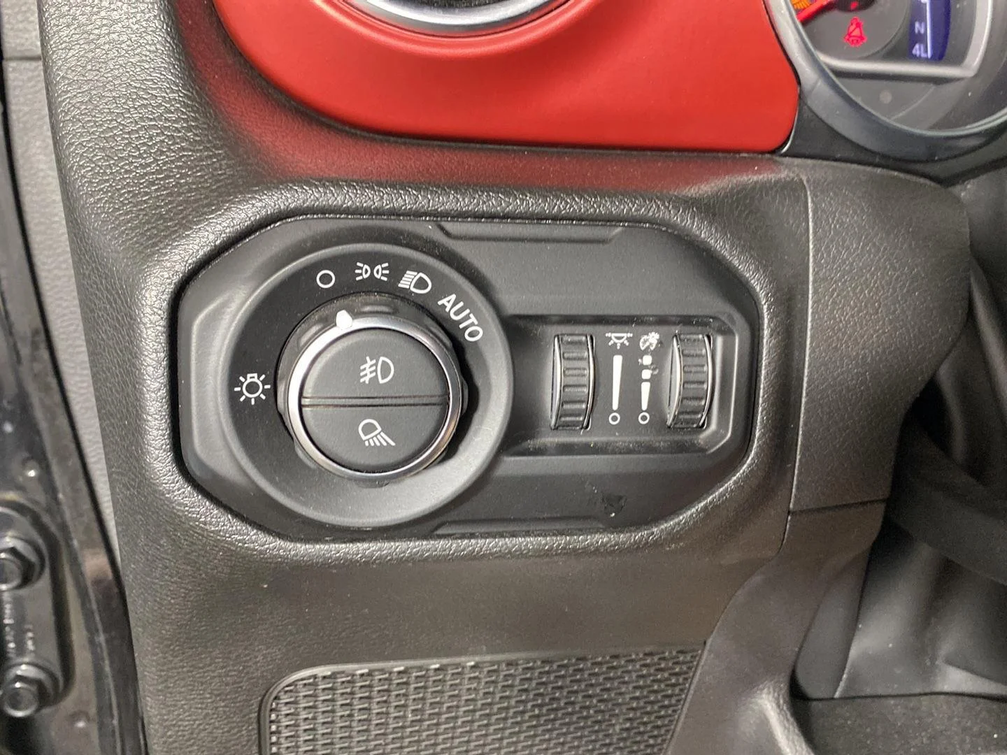 Used 2022 Black Clearcoat Jeep Rubicon image 27