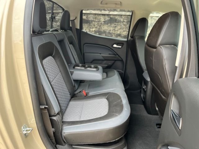 Used 2022 Beige Chevrolet Z71 image 19