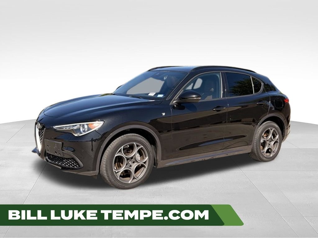 2022 Alfa Romeo Stelvio Ti AWD's photo