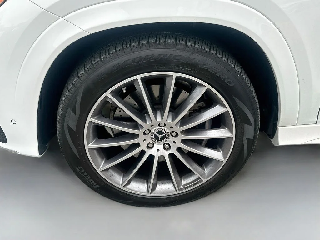 Certified Used 2025 Polar White Mercedes-Benz GLE 350 image 32