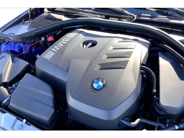 New 2026 Portimao Blue Metallic BMW 330i NA image 17