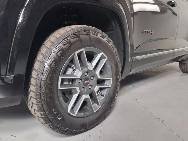 2026 GMC Terrain AT4 - Photo 9