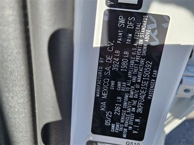 2025 Kia K4 EX - Photo 15