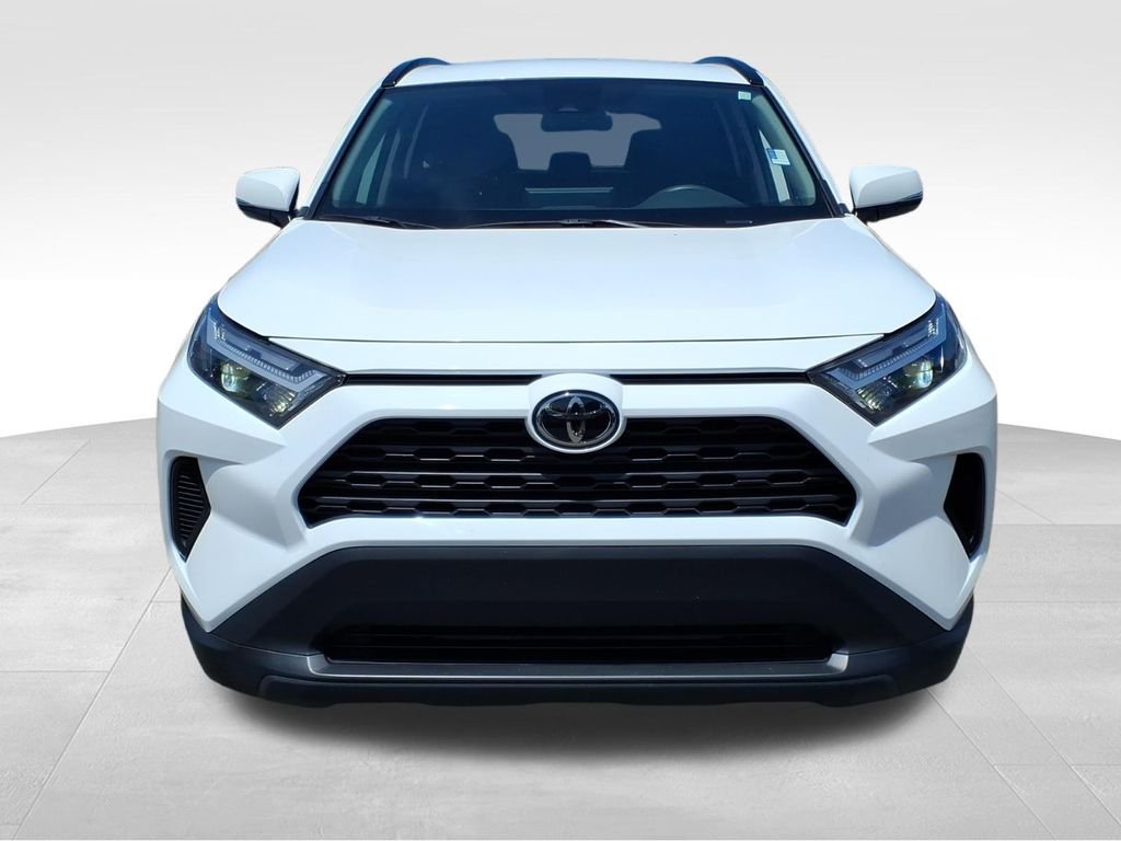 Used 2024 Ice Toyota XLE image 2