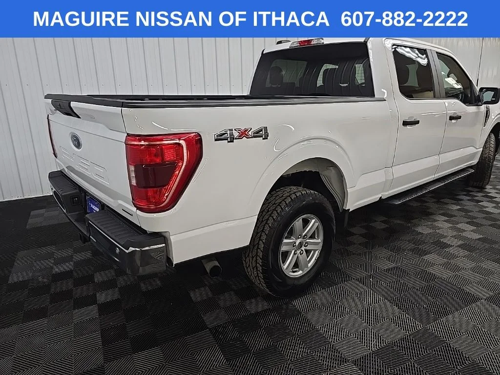 Used 2021 White Ford XLT image 10