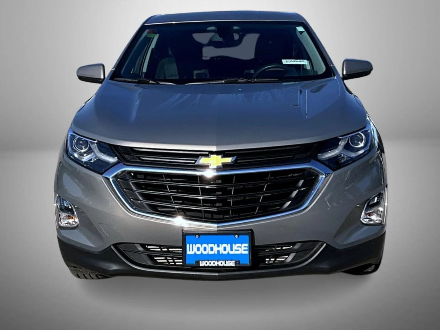 Used 2018 Gray Chevrolet LT image 2
